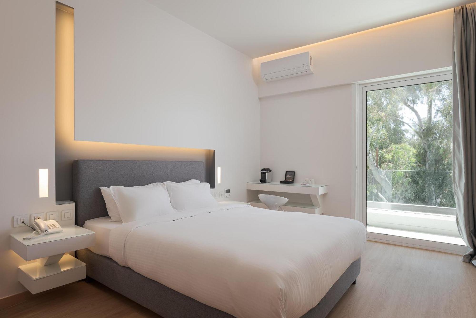 Mirada Hotel Athens Exterior photo